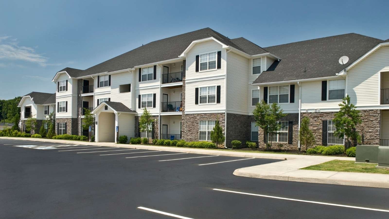 Multifamily apartment window replacement project in Denver supporting property managers and unit turn operations